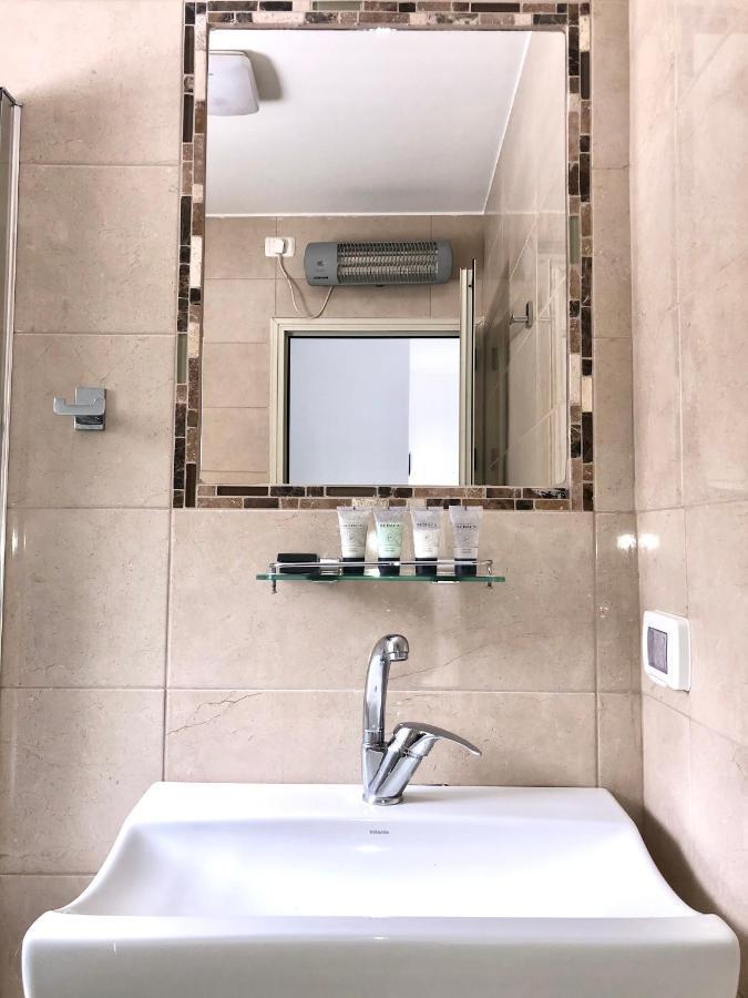Bat Galim - Luxury Apartment By The Sea Хайфа Экстерьер фото